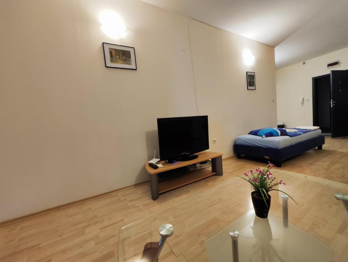 Europroperties Yalta Apartments Altın Kumlar Dış mekan fotoğraf
