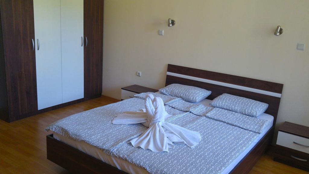 Europroperties Yalta Apartments Altın Kumlar Dış mekan fotoğraf
