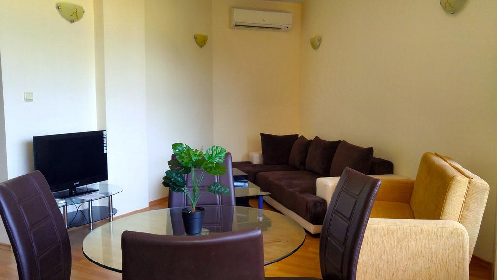 Europroperties Yalta Apartments Altın Kumlar Dış mekan fotoğraf